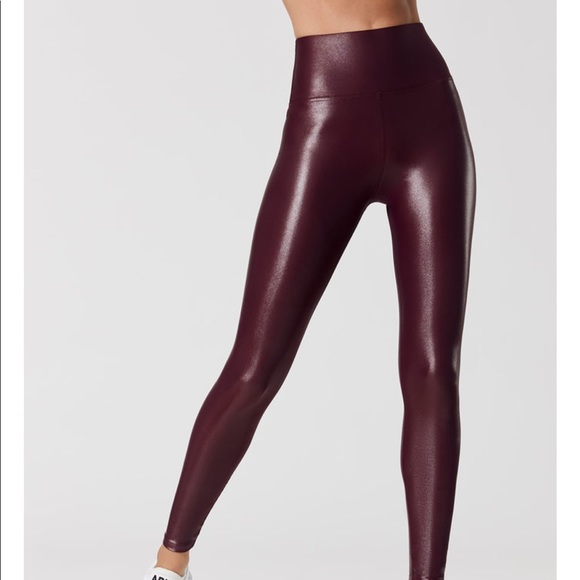 Wine colored Takara yoga pants size small - Picture 4 of 6